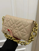 Bolsa de Ombro Acolchoada com Corrente estilo Zara Shein - Couro Legitimo